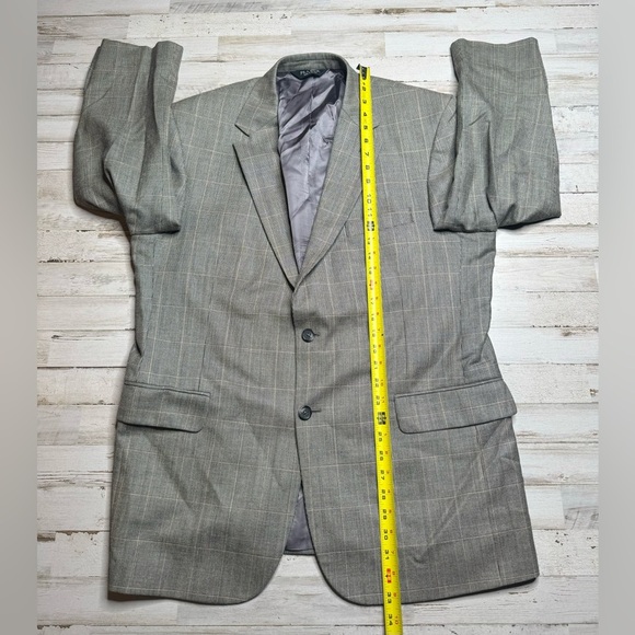 Jos. A. Bank Mens Gray Wool Silk Classic Fit Sport Coat Blazer 44R Windowpane - Picture 5 of 11